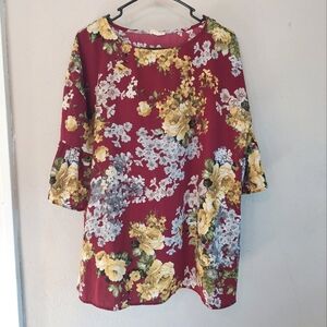 143 Story By Line Up Womens Large Maroon Floral Top